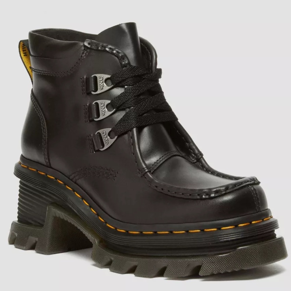 Dr. Martens Black Corran 3-Eye Atlas Leather Heeled Boots - Picture 3 of 17